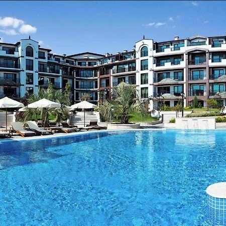 Boutique Rose Gardens Pomorie Aparthotel Exterior photo