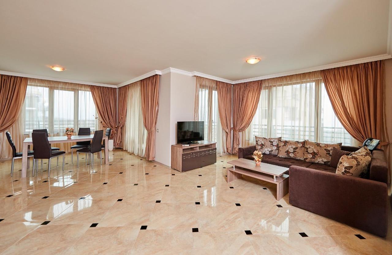 Boutique Rose Gardens Pomorie Aparthotel Exterior photo