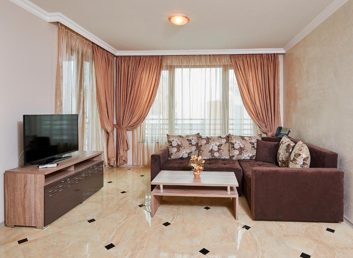 Boutique Rose Gardens Pomorie Aparthotel Exterior photo